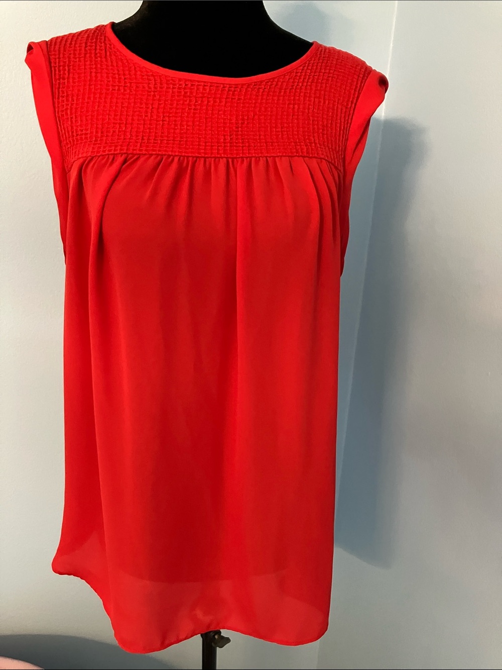 LOFT Red Sleeveless Smocked Yoke Blouse
